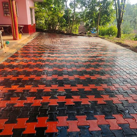 Green Land Estate Homestay 5 Rooms With Garden View Madikeri Exterior foto